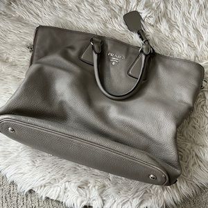 AUTHENTIC PRADA PURSE
